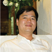 Nhạc sĩ Phạm Hoàng Long
